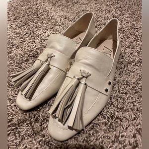 Zara off white tasseled soft leather loafers(size 5)